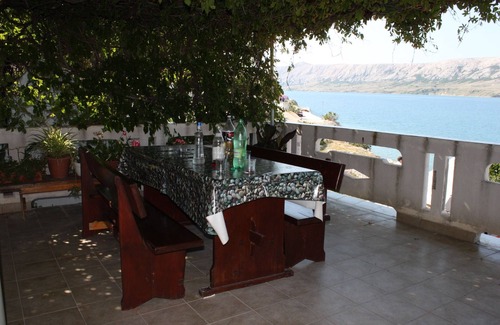 Zubovici Apartment | Two bedroom apartment with terrace and sea view Zubovići, Pag (A-6394-c)