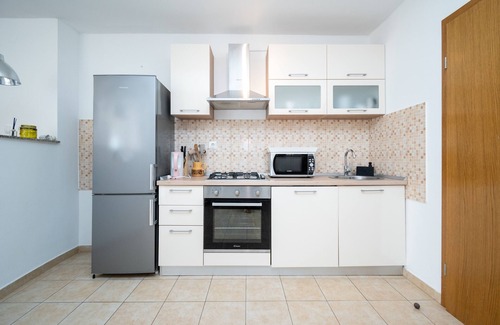 Zubovici Apartment | Two bedroom apartment with terrace and sea view Zubovići, Pag (A-9365-a)