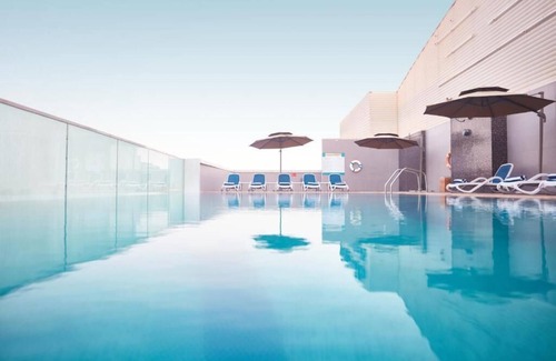 Dubai Sports City Apartment | Two Bedroom Apartment In Sports City By Luxury Bookings