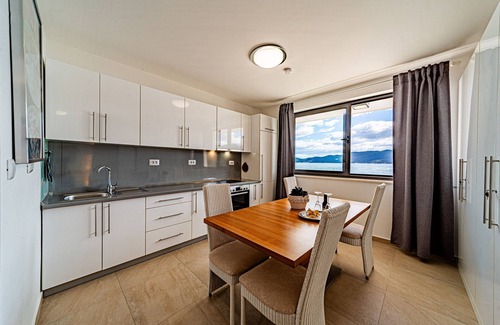 Viganj Apartment | Two bedroom apartment near beach Viganj, Pelješac (A-24663-a)