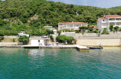 Rab Town Apartment | Two bedroom apartment near beach Supetarska Draga - Gornja, Rab (A-2016-b)