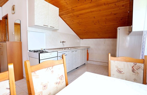 Zuljana Apartment | Two bedroom apartment with air-conditioning Žuljana, Pelješac (A-252-a)