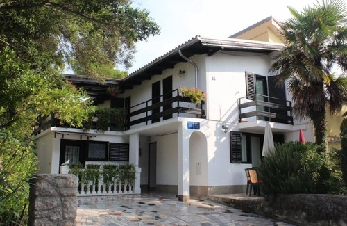 Artatore Apartment | Two bedroom apartment with terrace Artatore, Lošinj (A-5377-a)