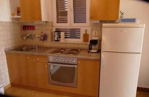 Barbat na Rabu Apartment | Two bedroom apartment with terrace and sea view Barbat, Rab (A-24215-a)