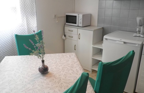 Supetarska Draga Apartment | Two bedroom apartment with terrace and sea view Supetarska Draga - Donja, Rab (A-15423-a)