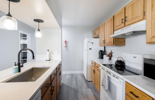 Dillon Condo | Two Bedroom Condo Located on Lake Dillon