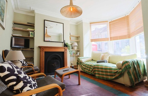 Southville Apartment | Two bedroom house in Southville