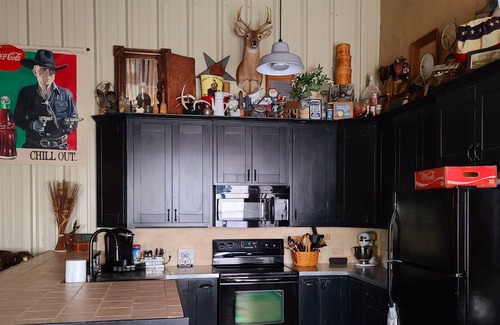 Wichita Falls House | Two Bedroom secluded "Barndominium" just outside of Wichita Falls, TEXAS