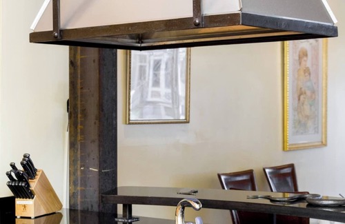 Potrero Hill House | Two Bedroom, Two Newly Renovated Bathrooms, Deck