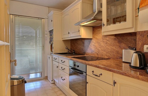 Mougins Apartment | Two bedrooms,54sqm in Mougins, 6 beddings, aircon