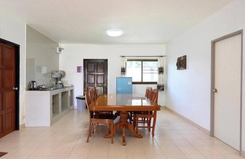 Si Racha Apartment | Two Fifty Nine Resort 259 Resort Three-Bedroom House #1