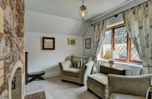 Dunster House | Two Grooms Cottage Dunster