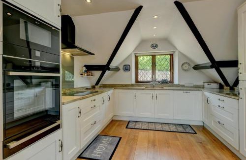 Dunster House | Two Grooms Cottage Dunster