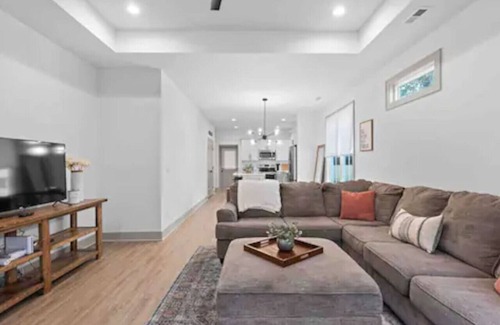 Chattanooga House | Two homes downtown!