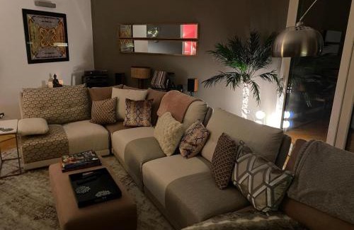 Riva Apartment | Two Palms