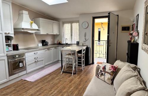 Milan Apartment | Two-room apartment 15 minutes from the Duomo