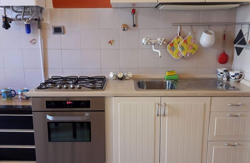 Cit Turin Apartment | Two-room apartment in the center of Turin (Cit Turin district) - 200m from the station and metro