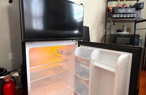 Brenham House | Two Step+2 bath+Historic+Downtown+Private Entrance