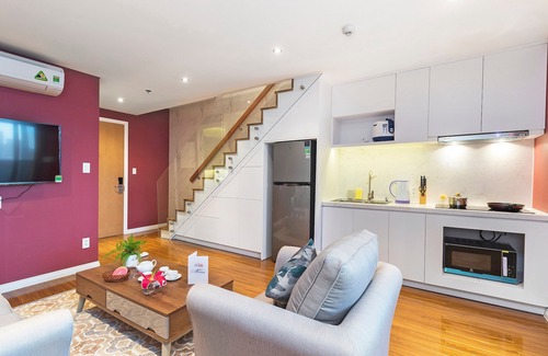 Nguyen Thai Binh Apartment | Two storey Penthouse with cozy-painted colour