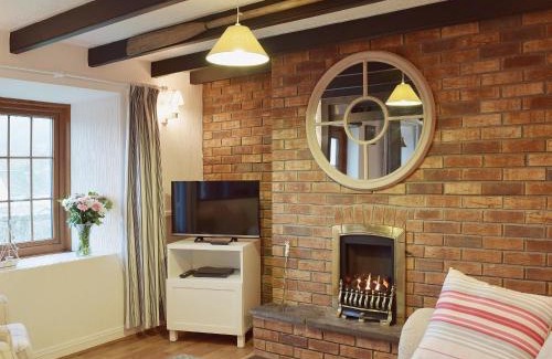 St Dogmaels House | Ty Capel Seion