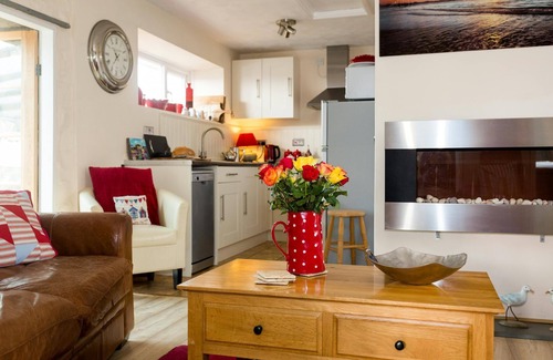 Solva Cottage | Ty Gaseg, Solva - Two Bedroom Cottage, Sleeps 4