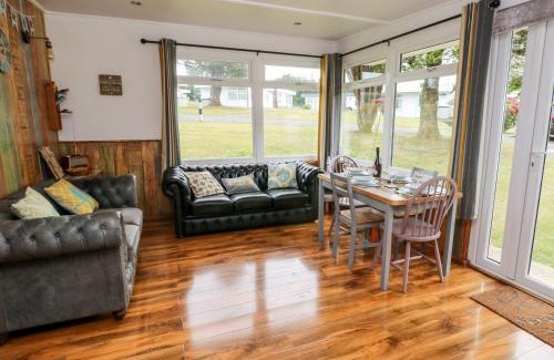 Haverfordwest House | Ty Haf