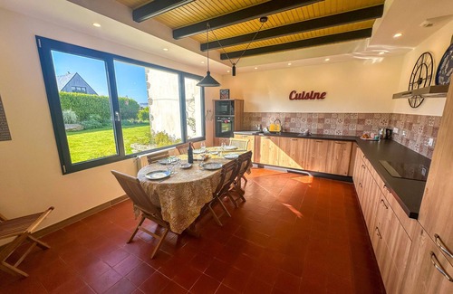 Saint-Mathieu Ski Chalet | TY KERZOU- Charming house near the sea