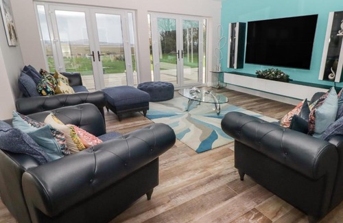 Llanrhidian Higher House | Ty Marlyn