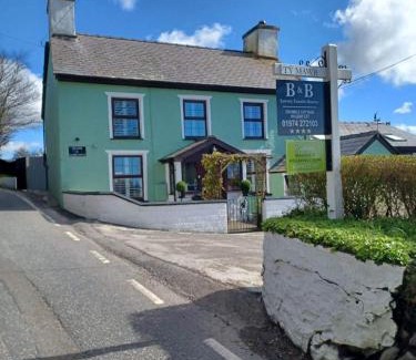 Bethania Bed & Breakfast | Ty Mawr at Bethania B&B Rooms and Crumble Cottage