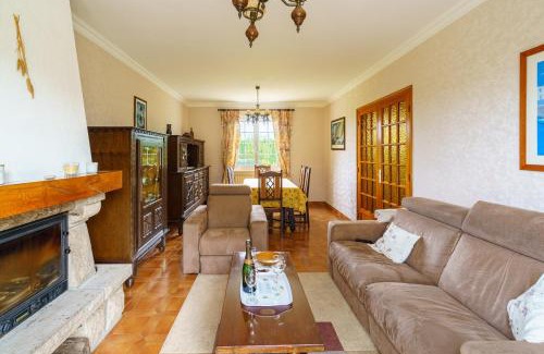 Ploeven House | Ty Mor Sioul - 4 km de la plage