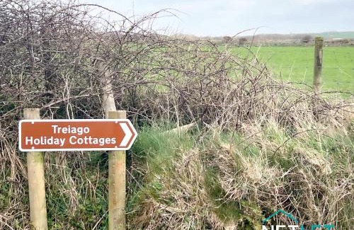 St Brides House | Ty Onnen - A Beautiful Rural Escape in St Davids