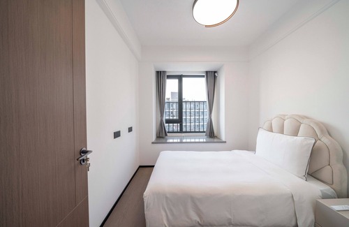 Minhang Bed & Breakfast | Tyms Hongqiao Deluxe 3BR 2BA APT