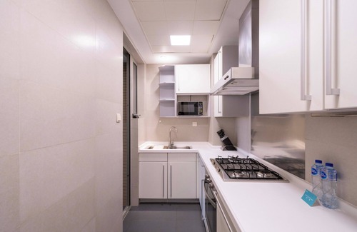 Xujiahui Bed & Breakfast | Tyms Modern 1BR 1BA Suite Xujiahui Shops