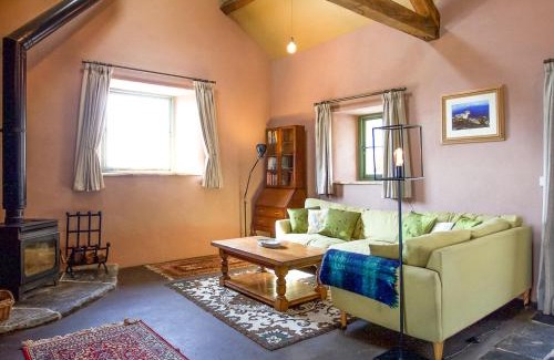 Penrhyndeudraeth House | Tyn Llwyn Cornel Eco Barn