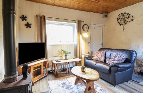 Manod House | Tyn Y Cefn