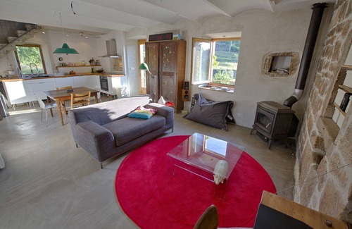 Chambonas House | Typical hamlet house above the river