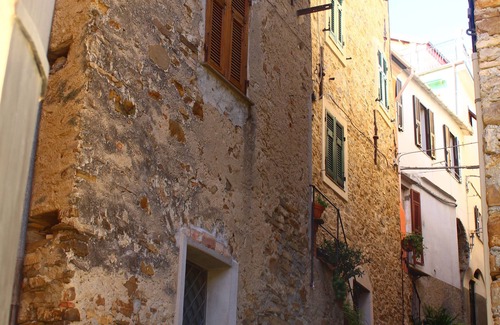 Montegrazie Apartment | Typical ligurian house in the historical village of Montegrazie