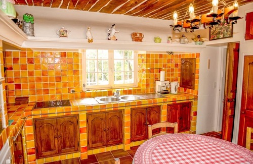 Plage de la Garonnette Villa | Typical Provencal farmhouse with magnificent sea view