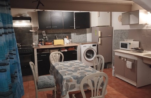 Pezenas House | Typical southern village house in the heart of town - ideal for sightseeing