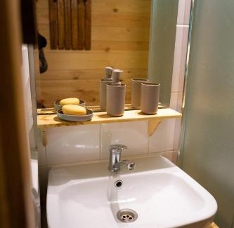 Adamow House | U Anuli