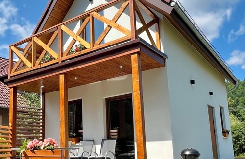 Sobieszow Cottage | U Gruszków - domek pod Chojnikiem