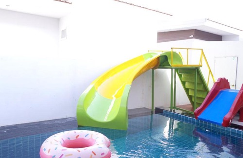 Hin Lek Fai Villa | U pool villa Huahin