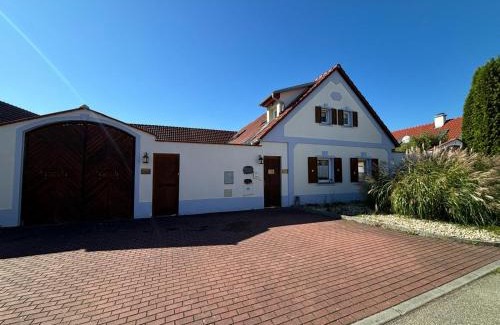 Jindrichuv Hradec Apartment | Ubytování Otín