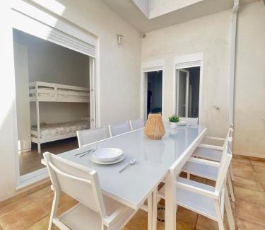 Port de Sagunt House | UIM Mediterraneo CASA Gomez Ferrer Wifi