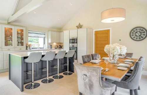 Carnforth House | Uk34190 - Gowan View