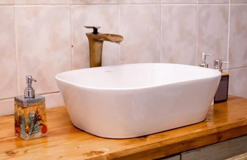 Greater Johannesburg Metropolitan Area Cabin | Ukhanya resort