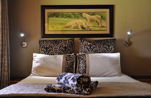 Madibeng Cabin | Ukutula Lodge & Game Reserve