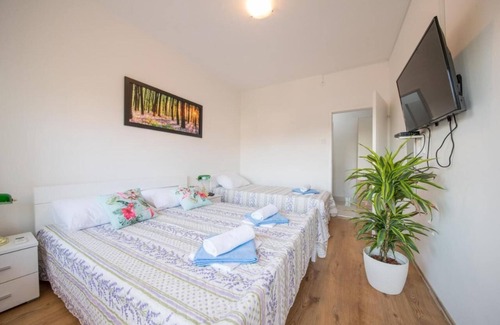 Starigrad Hotel | Ul. dr. Franje Tuđmana 71