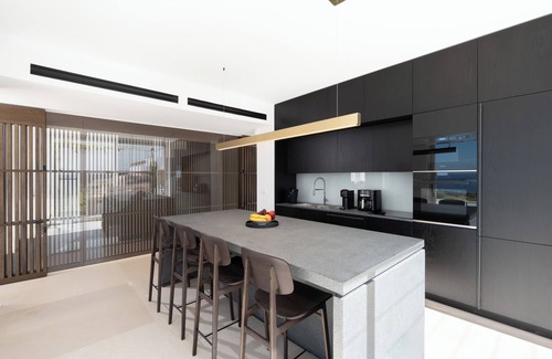 Oia Villa | Ulta Luxury villa at Oia with massive pool area and extra large interiors