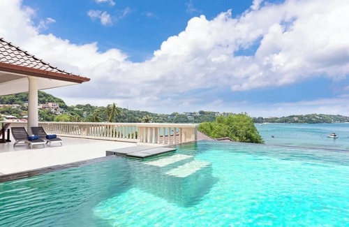 Wichit Villa | Ultimate Beachfront Panoramic Private Pool Villa
